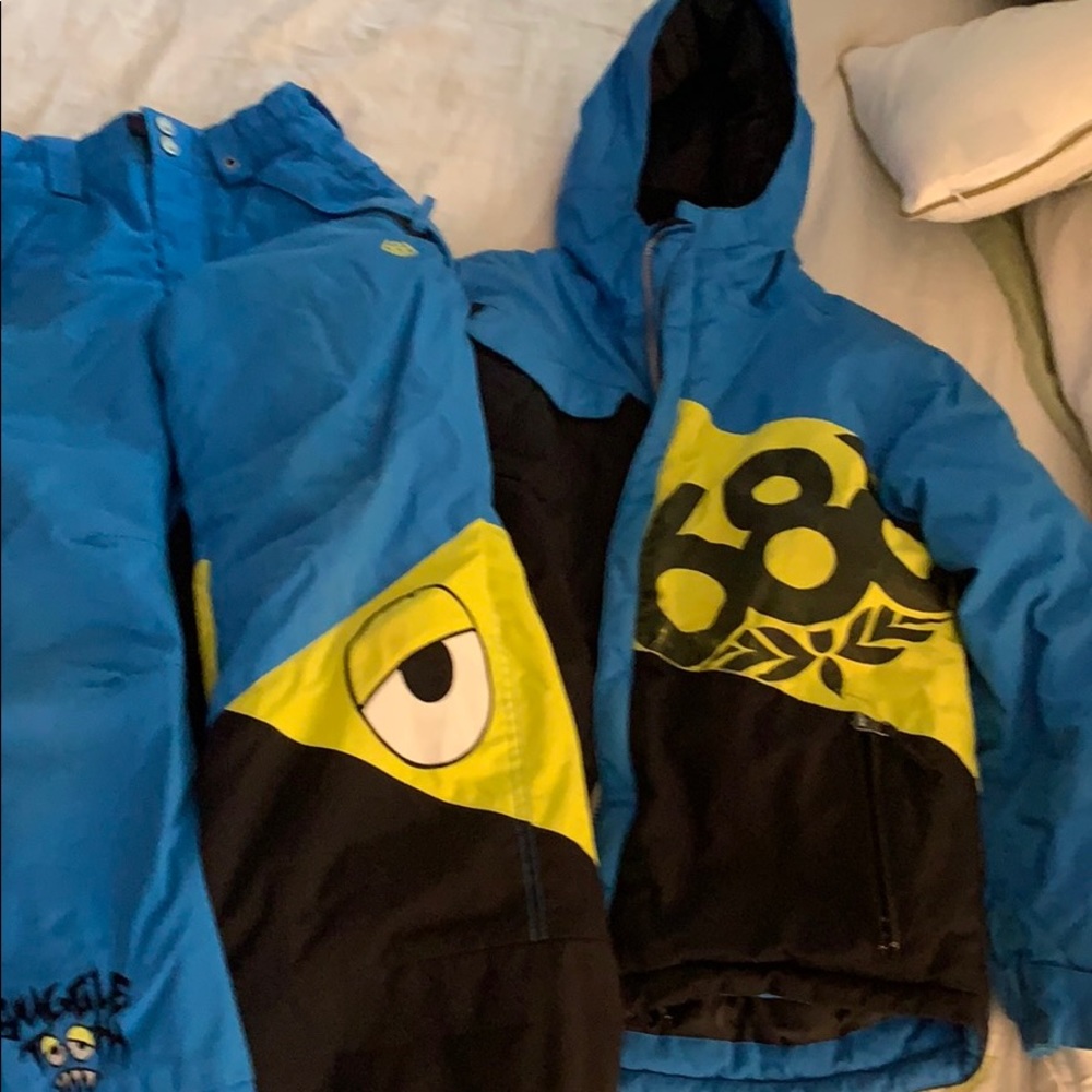 Boys 686 Snowboard Set